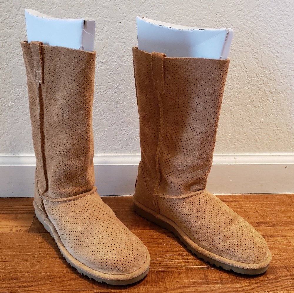 Uggs Perforated